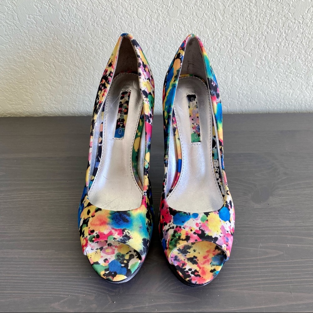 Bandolino Jamara Colorful Peep Toe Heels